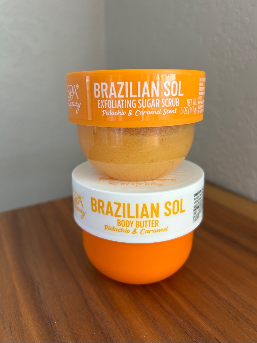 Brazilian Sol Body Butter & Exfoliating Sugar Scrub Pistachio & Caramel - Picture 4 of 4